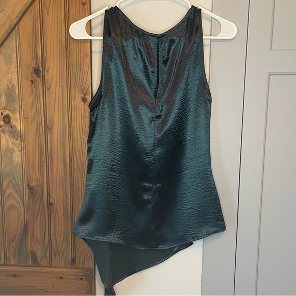 Express women’s angled tank top - Picture 5 of 5